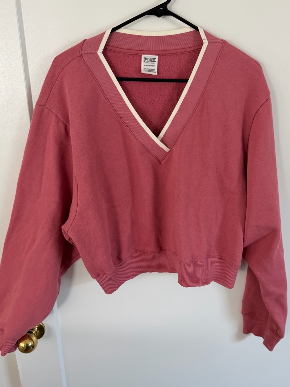 PINK Victoria's Secret Cropped V‑Neck Sweatshirt in Dusty Rose Sz XL